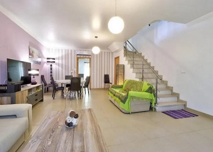 빌라 Moradia Do Sol *